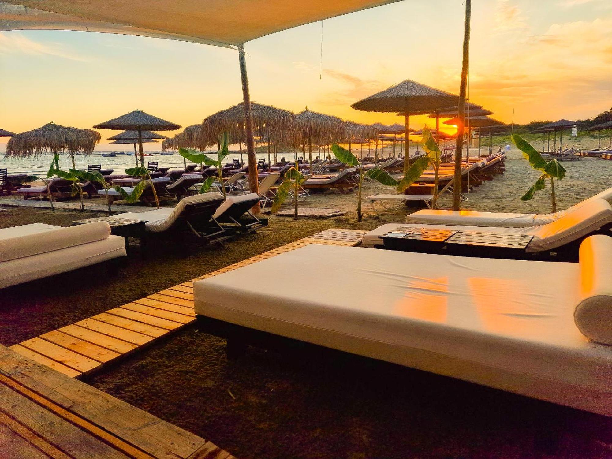 Brati II Beach Hotel Arkoudi Esterno foto