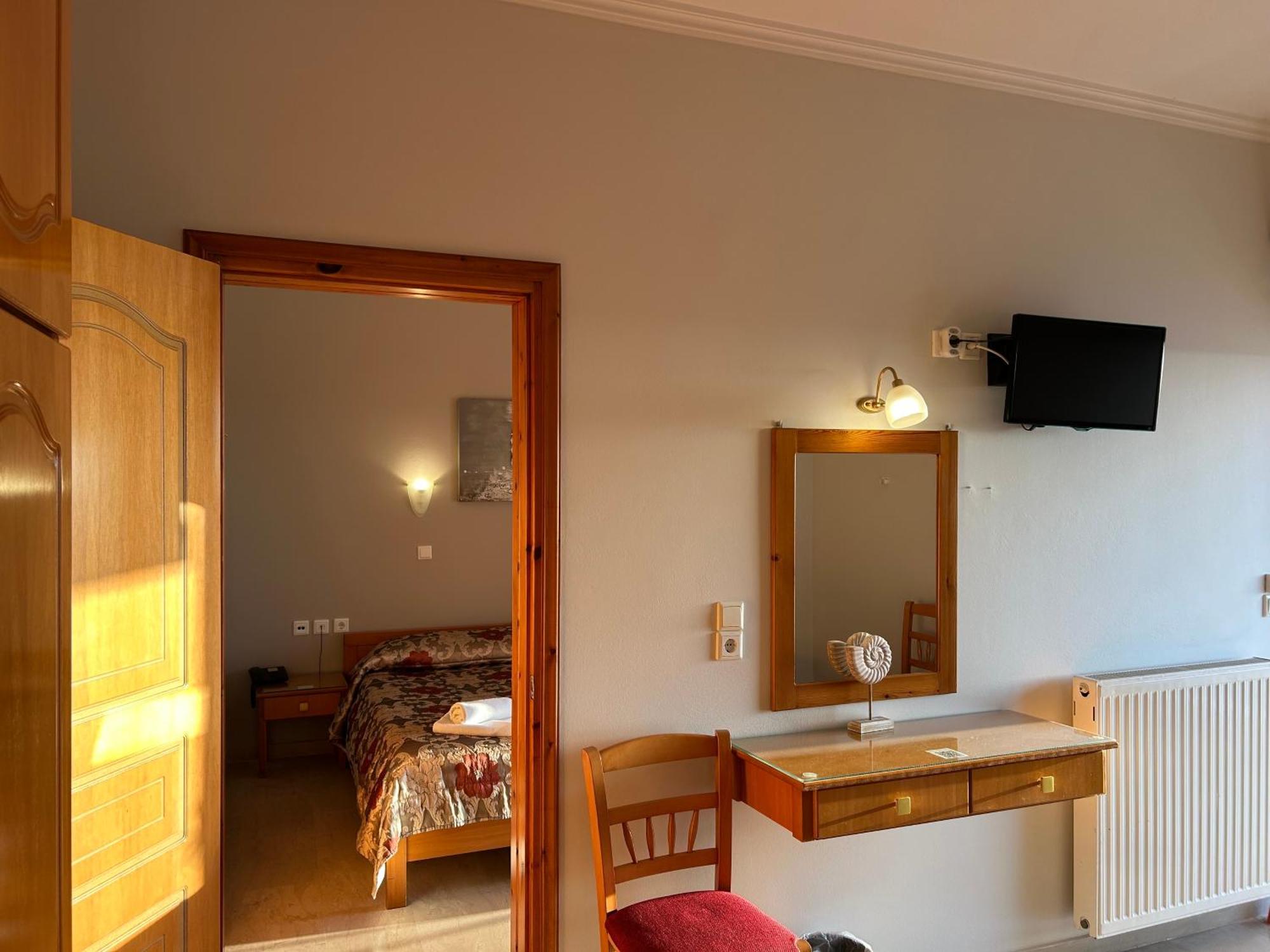 Brati II Beach Hotel Arkoudi Esterno foto